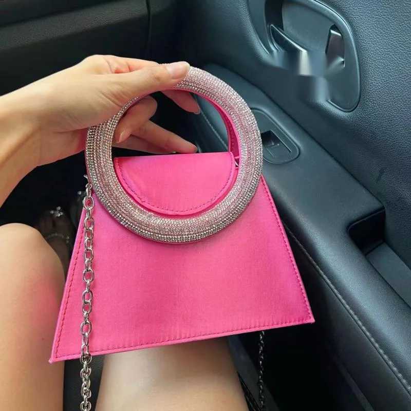 Luxury Niche Design Rhinestones Circle Tote Bag Designer Satin Shoulder Bag Dinner Party Wedding Purse Black Red Pink Wholesale Z250303