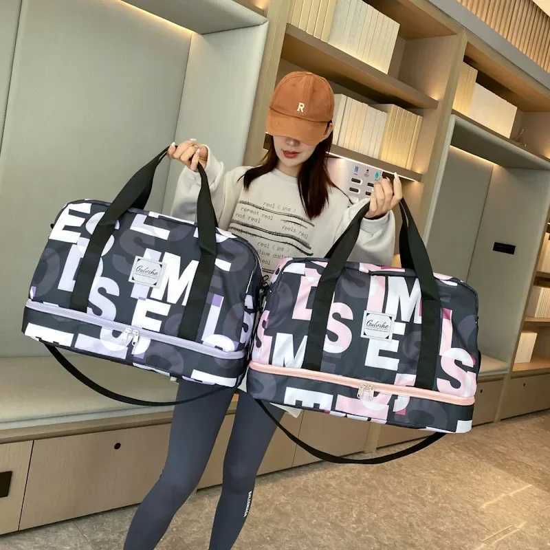 Fashion Women Large Capacity Dry Wet Separation Sports and Fitness Handheld Luggage Bag New Travel Bag Storage Clothing Handbag Y250304
