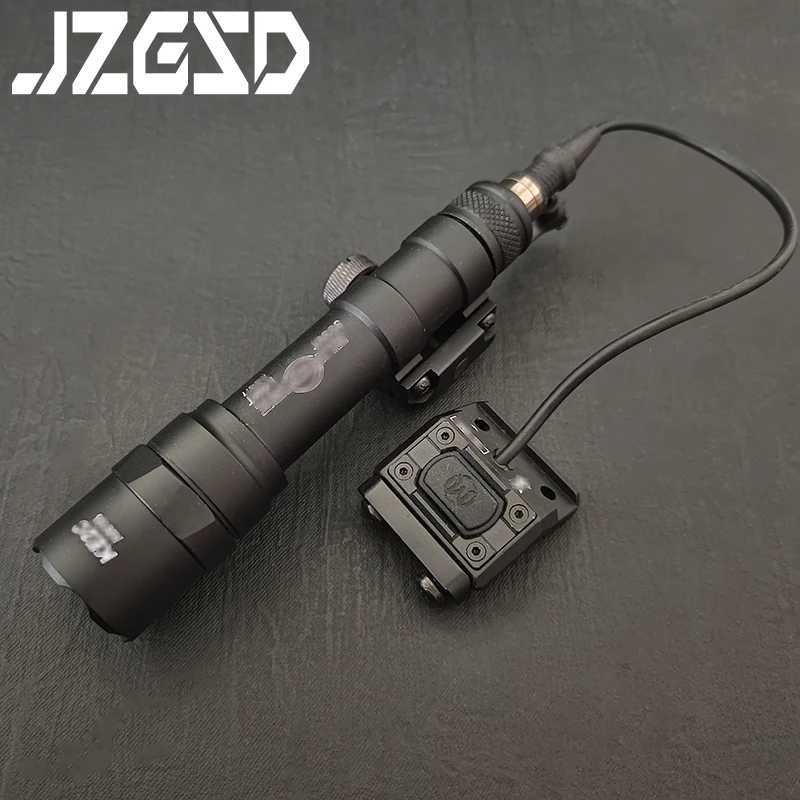 Tactical Metal SF M600 M600B M600C Airgun Weapon Light White D Flashlight for Rif AR15 M4 M16 TorchXJ250303