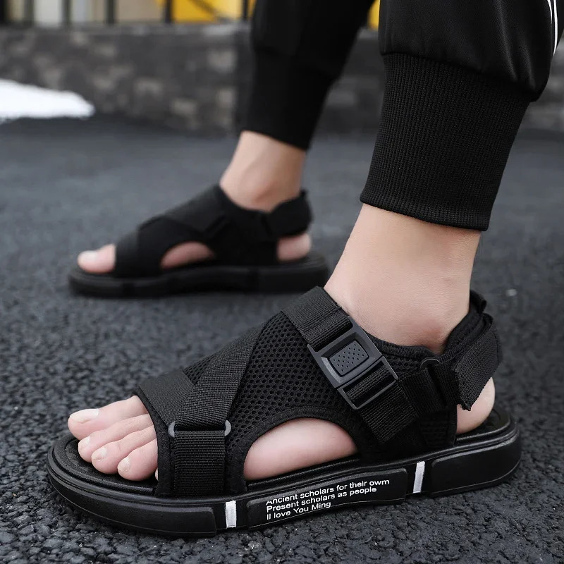 Men Sandals Soft Comfortable Non-Slip Men Shoes High Quality Woven Beach Sandals Mens Gladiator Sandals Summer Casual Flat Shoes 250303