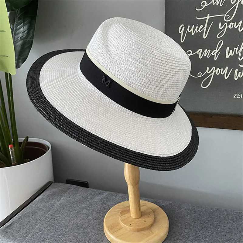 Womens summer flat-top sun hat Fashion hollow vintage str hat Hand-woven summer travel sun hatXJ250304