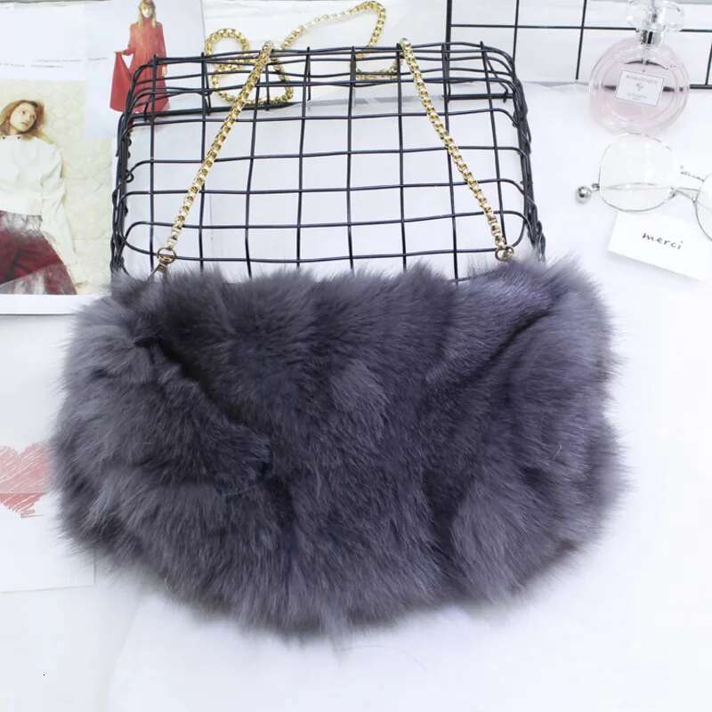 Fashion Bag Autumn And Winter Real Fluffy Fox Messenger Bags For Female Fur Warm Plush Handbag