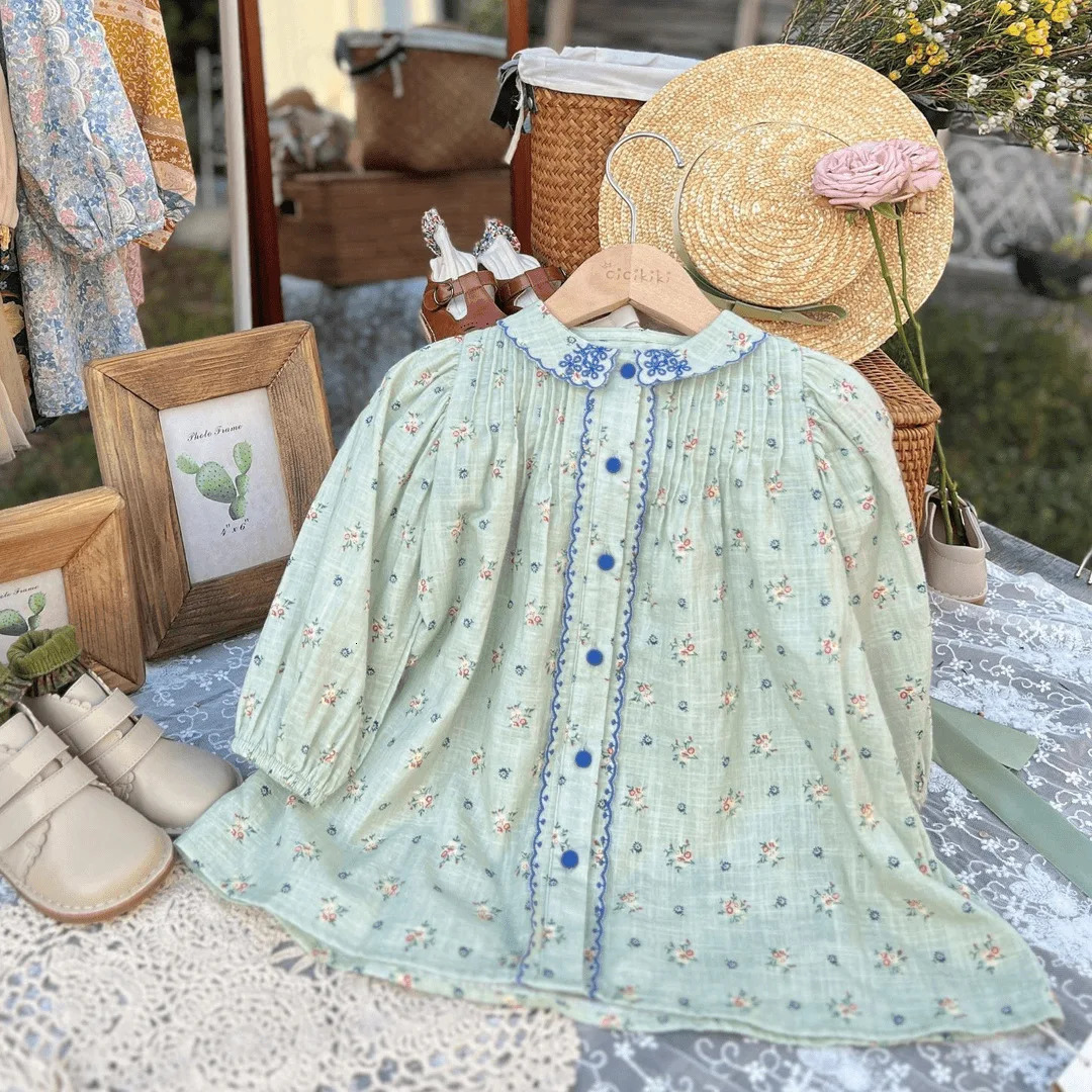 Spring Babys Girls Princess Dress Turn Down Collar All Printed Toddler Sweet Single Breasted Childrens Dresses 250303