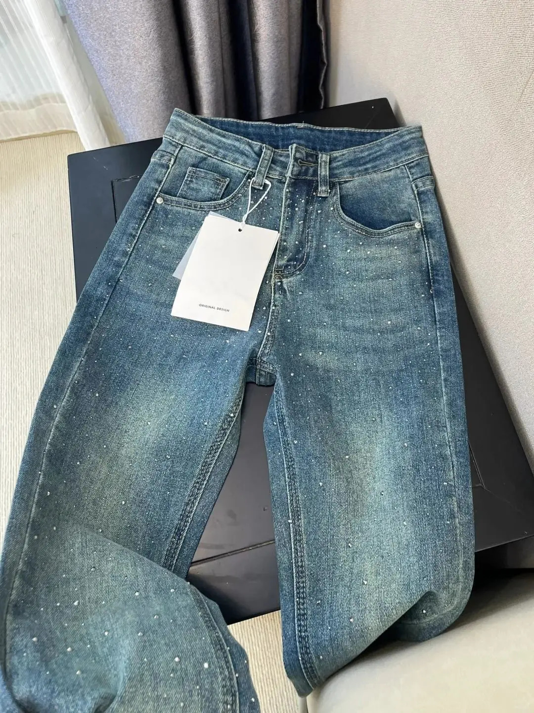 Retro Washed Diamond-encrusted Jeans Womens Spring Sense High-waisted Straight-leg Pants Loose Wide-leg Mopping Pants 250228