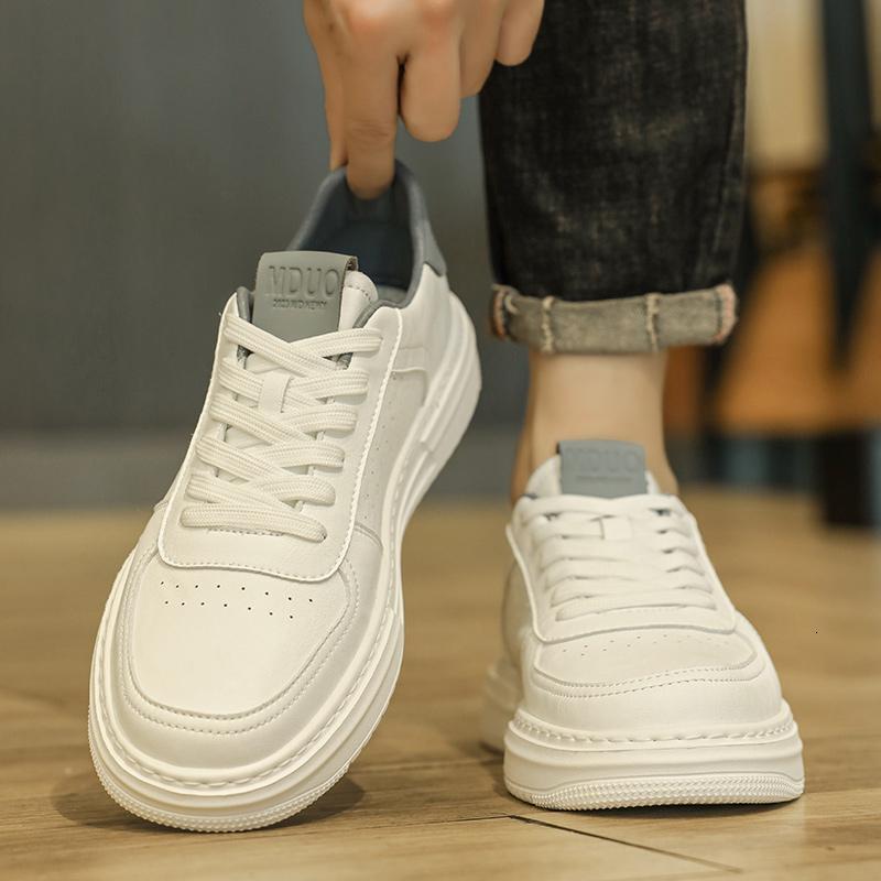 2025 Original Designer s New Summer Breathable Fashion Multi Functional Outdoor Leisure Leather Breathable Men s Lace Up White Sports Board Shoes
