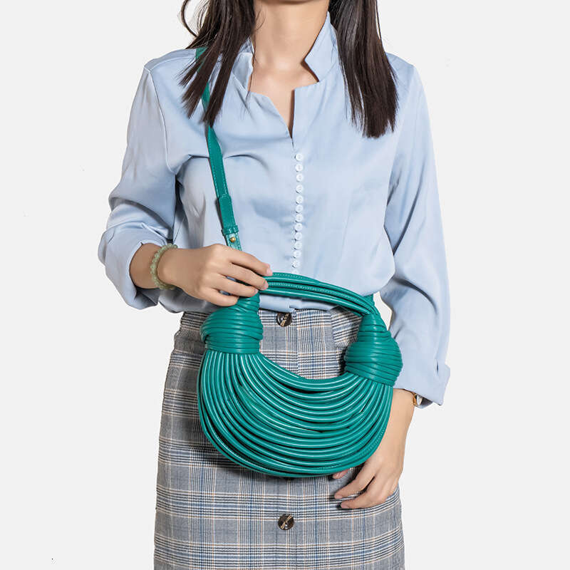 New Fashionable Hand Woven Handbag For Women, Niche Knotted Noodle Bag, Hand-Held Armpit Dumpling Bag