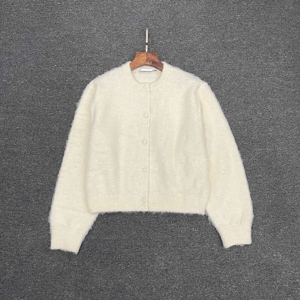 Women Autumn And Winter New Round Neck Single-Breasted Long-Sleeved Knitted Cardigan