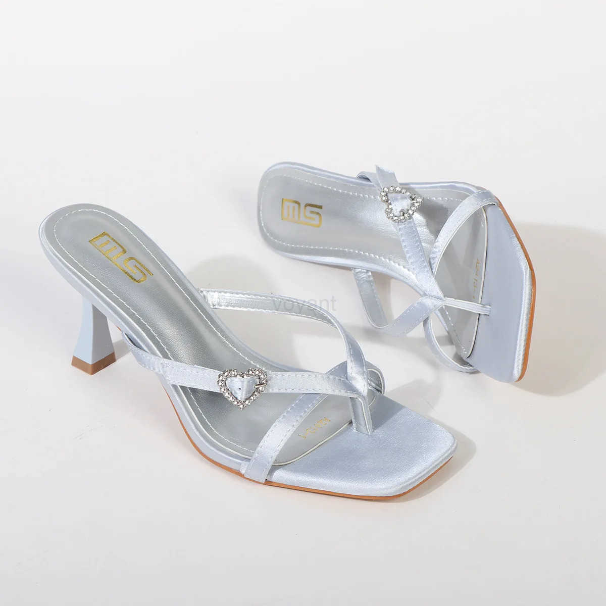 2025 spring and summer new wens shoes black buckle pl strap kitten high heeled sandals to wear clip-toe sandals Z250304