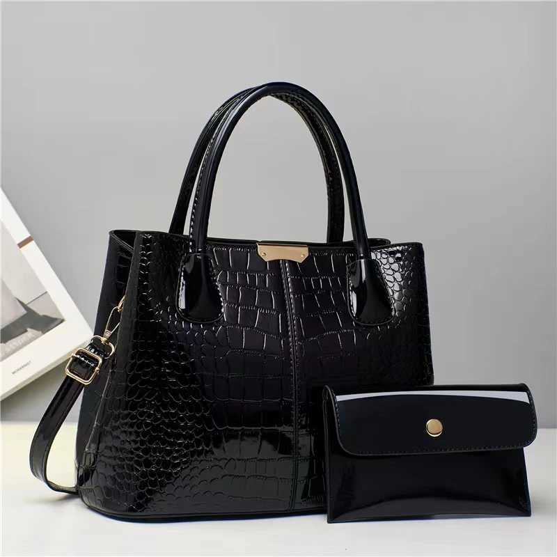 Chic Crocodile-Embossed Tote Bag Set for Women - Faux Leather Includes Clutch Purse Zip Closure Available in Purple/Black Z250303