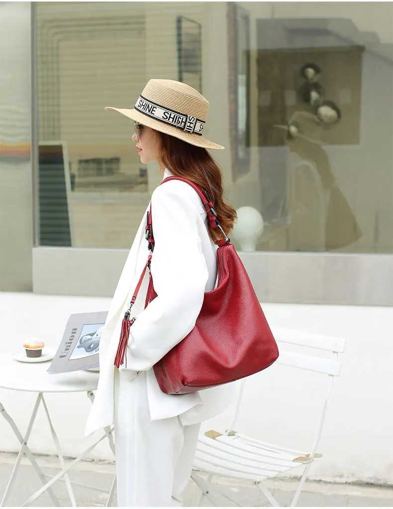 Zency Fashion Tassel Women Shoulder Bag 100% Genuine Leather Daily Shopping Hobos Classic Large Red Tote Handbag Crossbody Bag Z250303