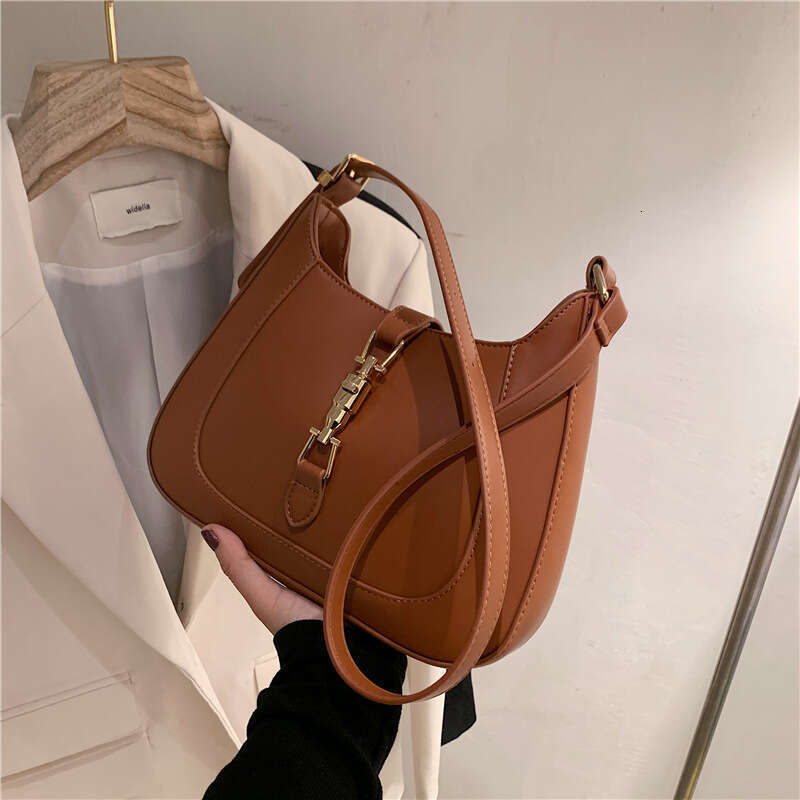 Single Handbag Autumn Bag Women's armpit One shoulder portable handbags small bag Fashion chains crossbody bag Purse Single Zipper Wallets Women 