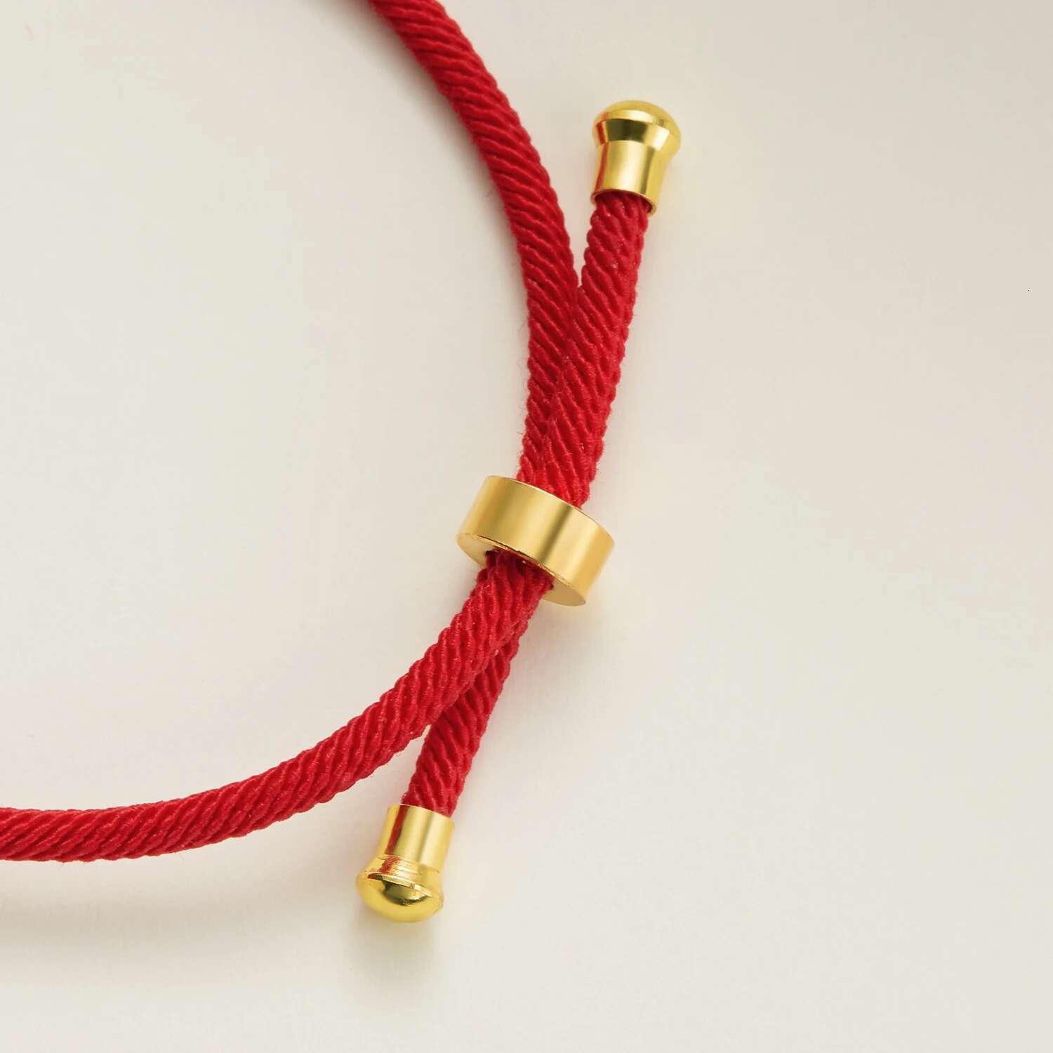 Stainless Steel Gold Color A-Z Heart Initial Letter for Women Lucky Red Adjustable Rope Bracelet Charm Jewelry Gift
