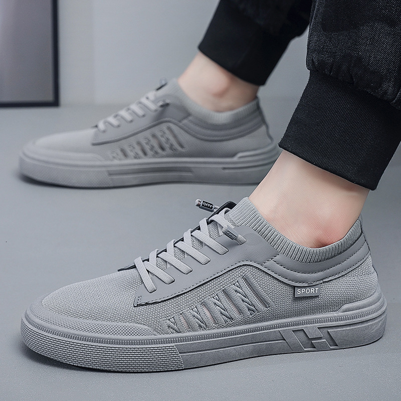 2025 Designer s New Men s Summer Fashion Lightweight Breathable Canvas Outdoor Fashion Versatile Mesh Sports And Leisure Board Shoes