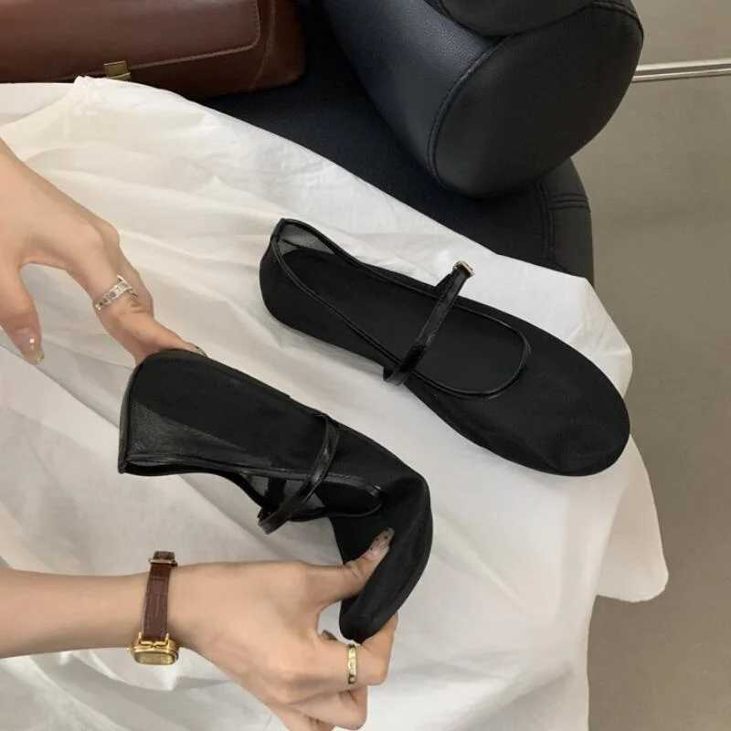 Women's Mesh Mary Jane Flats: Round Toe Buckle Ballet Flats Summer Shallow Shoes Breathable hot Comfortable Casual Moccasins