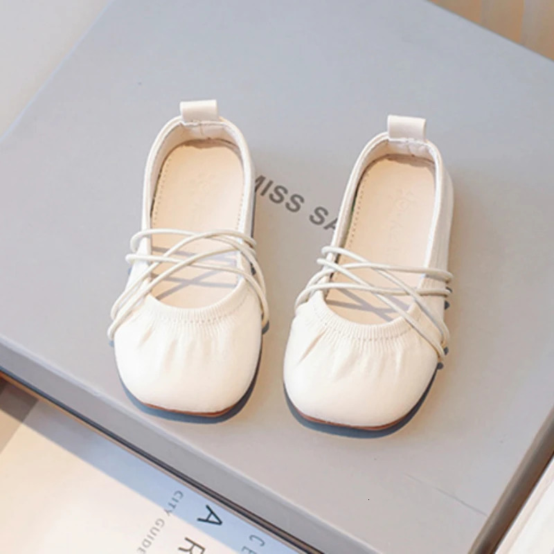 Baby Girl Shoes Fashion Solid Color Casual Mary Janes Soft Flats Children Kids Leather Comfortable Toddler Slipon Loafers 250303