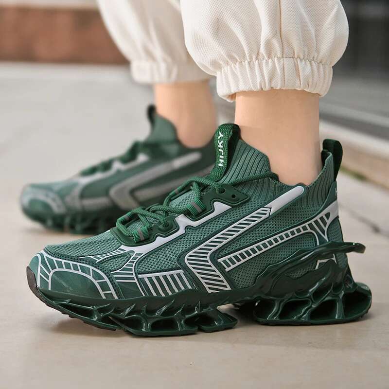 Sneakers Male casual Mens tennis shoes Trainer Race Breathable fashion running Shoes for men