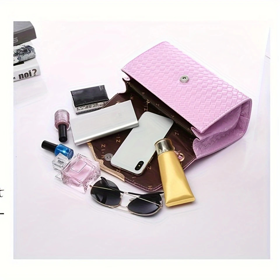 Ship from U.S. Geometric pattern shoulder bag with crystal charm and chain handbag elegant womens fashion 250303FBB