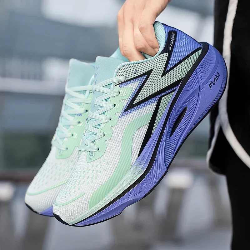 New Professional Marathon Running Shoes for Foreign Trade Carbon Plate Racing Shock-absorbing hot Sports Training Shoes36-45 Z250303