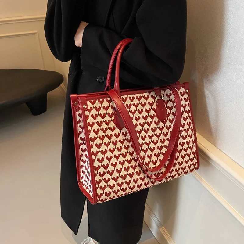 Red Love Heart Handbag For Women Large Capacity Cloth Travel Bag Fashion Hand Bag Houndstooth Female Portable Tote Bag Z250303