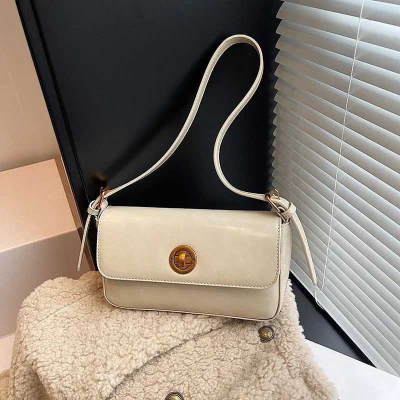 Simple Glossy Solid PU Square Shoulder Bags High Quality Compact Versatile Hasp Classic Style Crossbody Bags for Women 2025 Hot Y250303