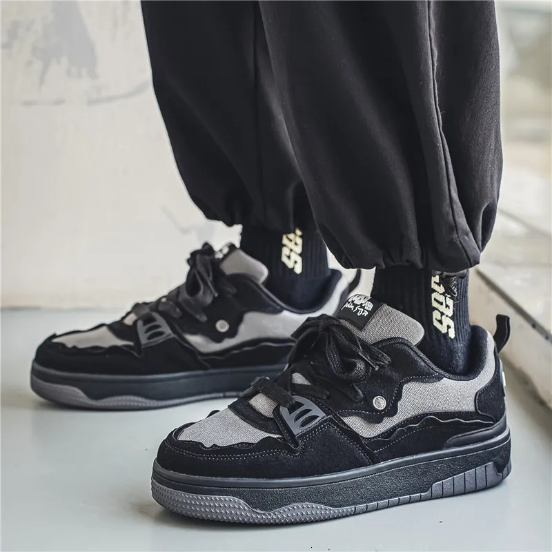 Mens Skateboard Shoes Autumn Korean Version Trend Casual Sports Shoes Army Green Lace up Canvas Shoes Fashion Sneakers 250228