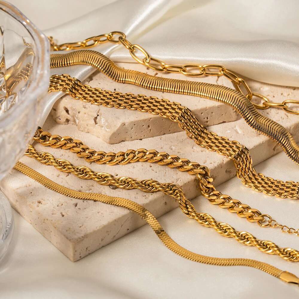 Uworld Fashion k Chain Stainless Steel Bangle Bracelet for Women Exquisite Golden Metal Texture Jewelry Girl Beach Gift Man