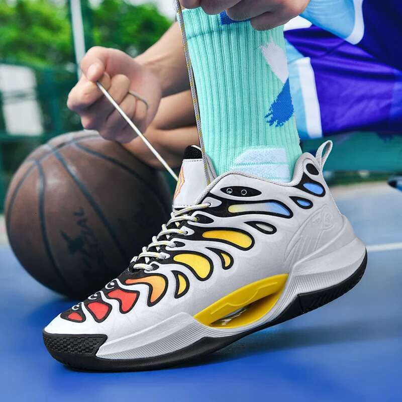 High-quality Men's Refl ective Bas ketball S neakers Men M esh Outdoor Rubber Anti Slip Sports Training Shoes Male