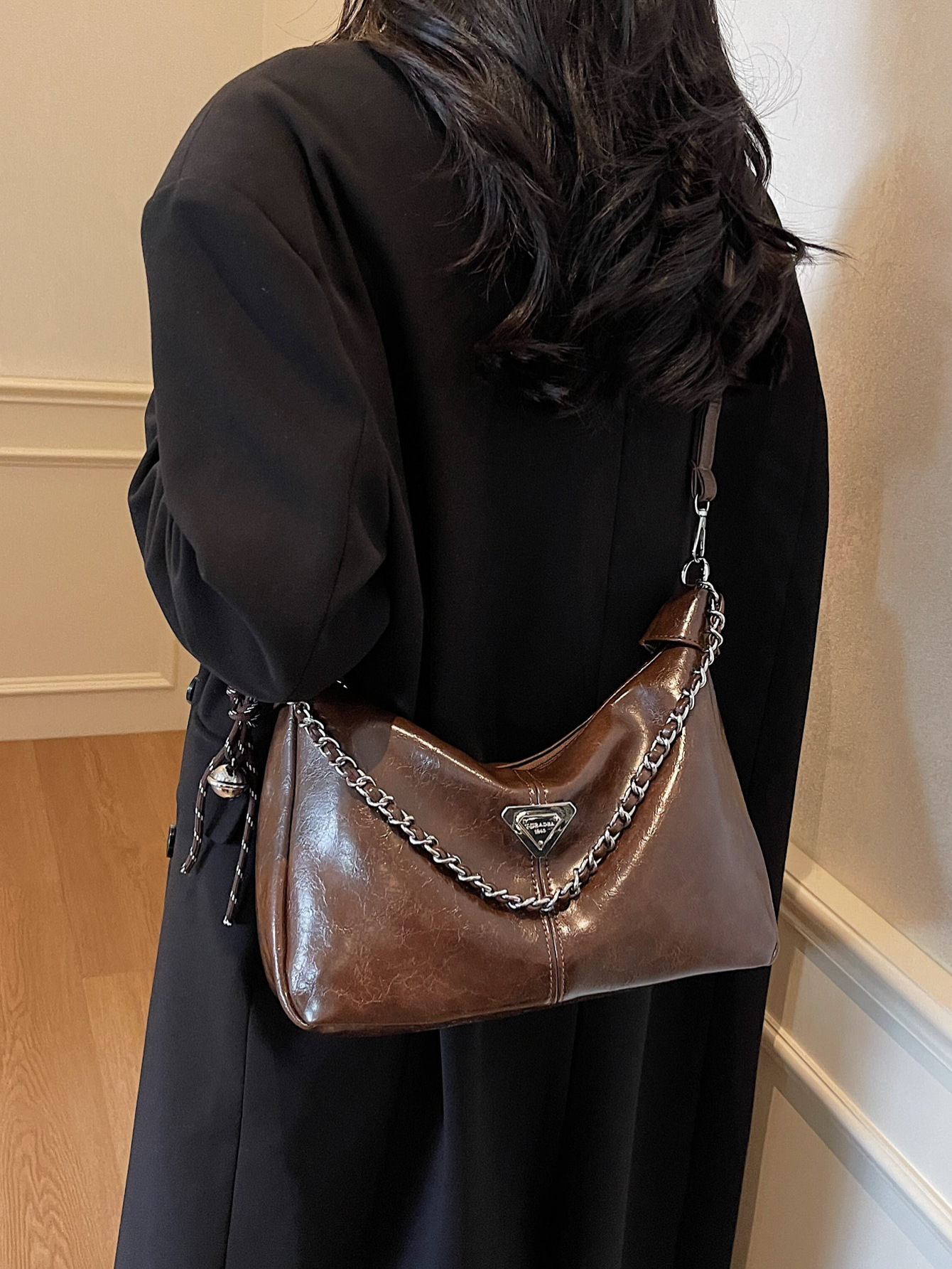 Free shipping designer Shoulder Bags For womans bag handbag Fashionable casual flap Chain armpit bag women crossbody bag
