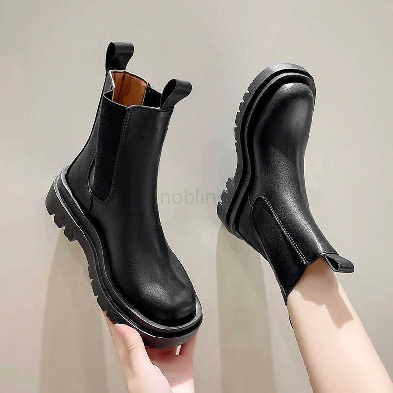 Boots Chunky Boots Wen Winter Shoes PU Leather Plush Ankle Boots Black Fem Autumn Fion Platform Booties Z250304