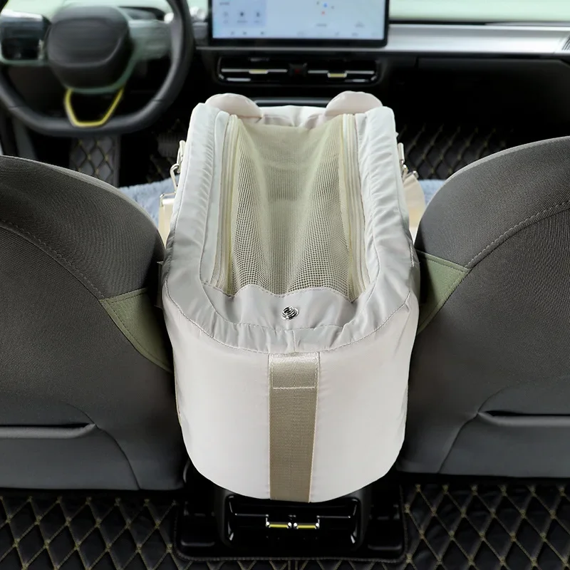 Cat Backpack Outdoor Car Pet Bag Travel Car Dog Kennel, Car Center Console, Safety Seat, Small Pet Handbag Cat Bag Professional