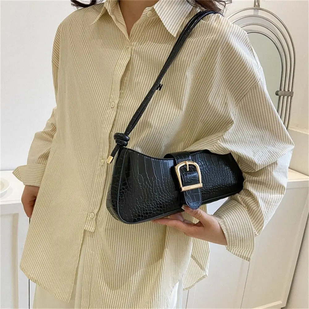 Womens Fashion PU Leather Strap Bag Solid Color Shoulder Bag Fashion Portable Large Capacity Handbag 250228