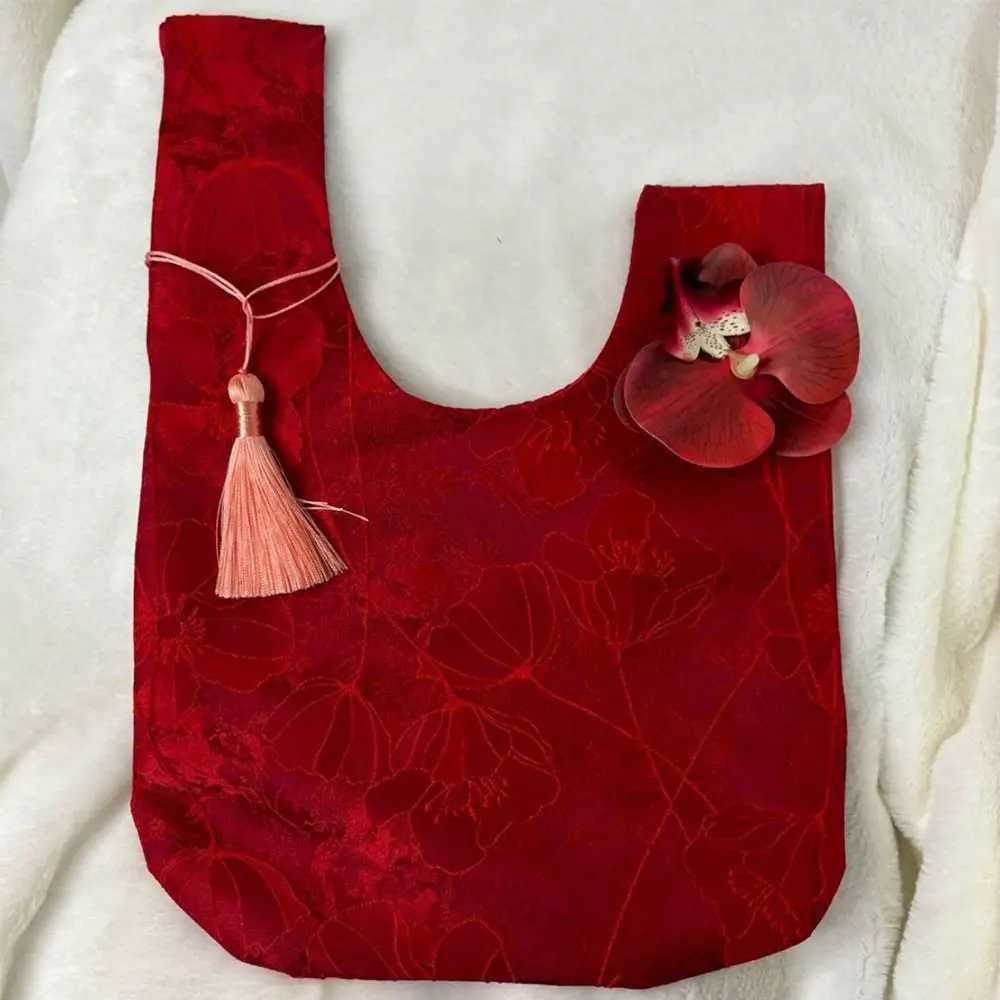 Cheongsam Accessories Tassel Knot Wrist Bag Flower Pendant Red Embroidery Handbag Wedding Candy Bag Small Item Pouch Z250303