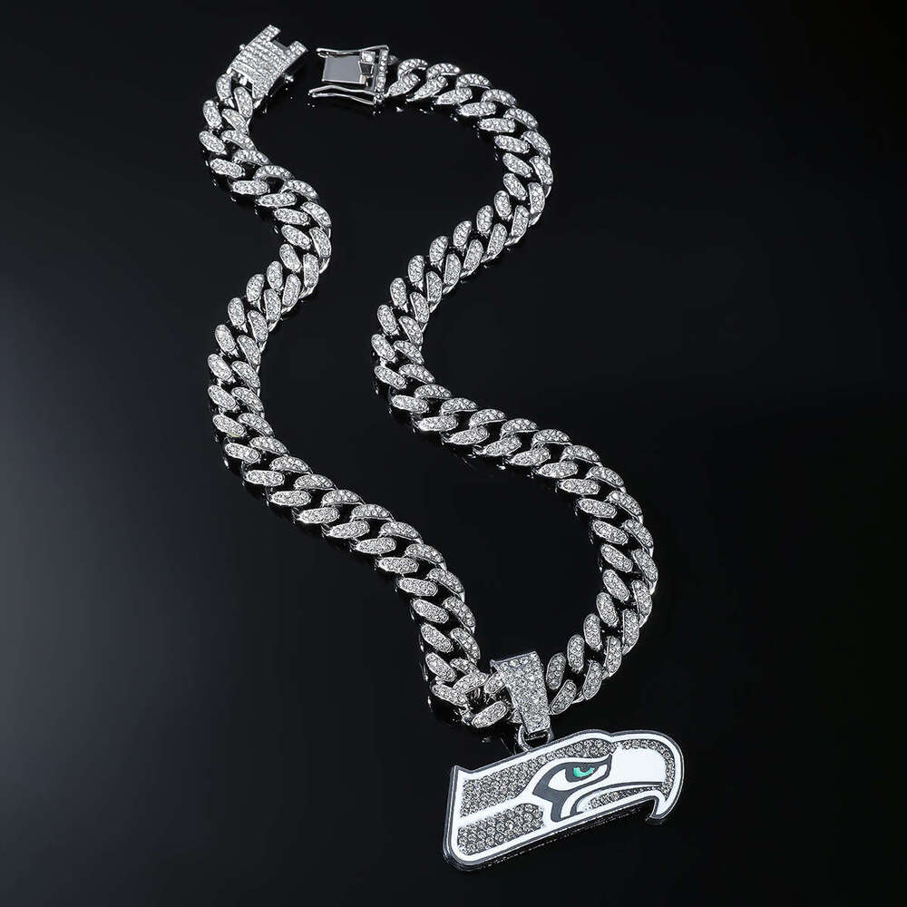 New Full Owl Pendant Fashion Alloy Inlaid Dia Cuban Chain Hip Hop Trendy Accessory