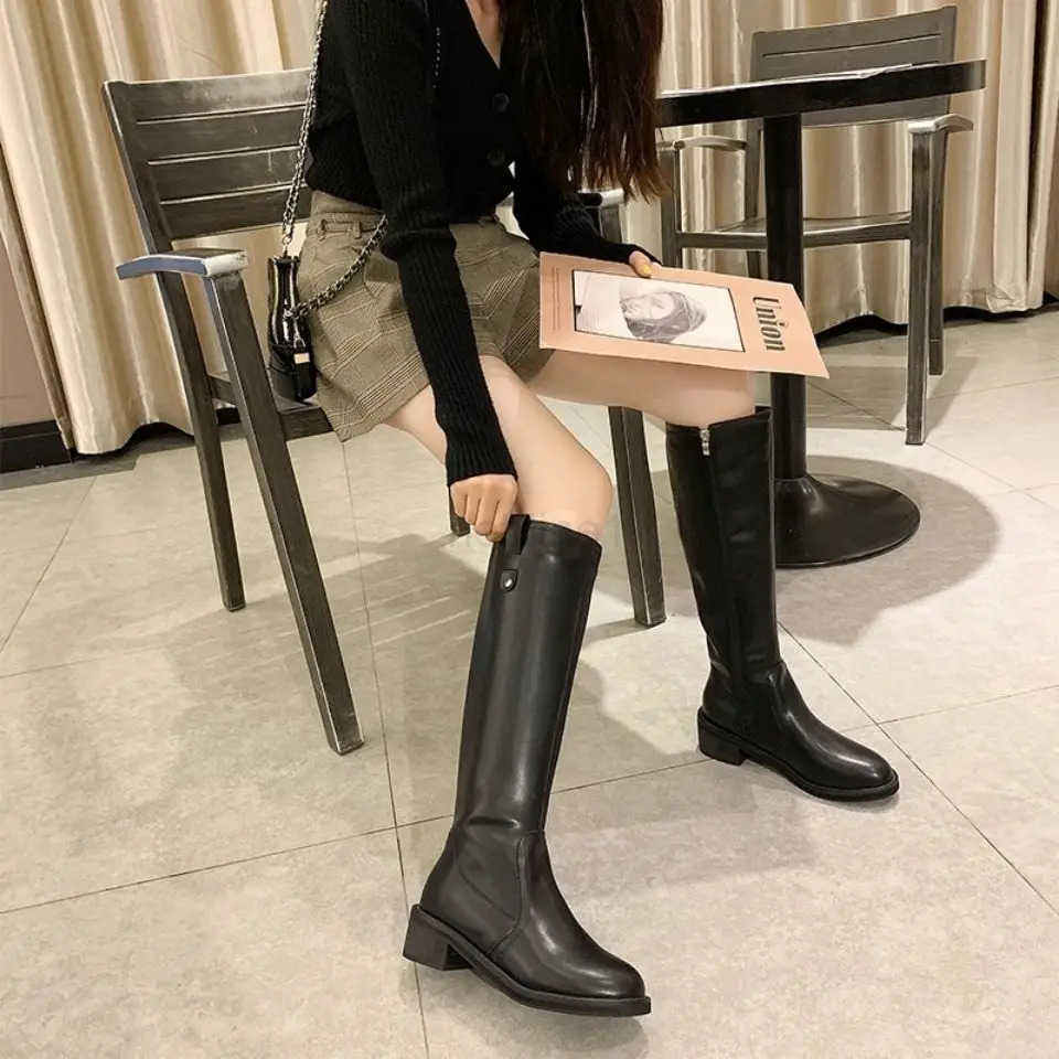 Knee High Shaft Shoes Wan Leather Round Toe Long Boots for Wen Black Designer Luxury Footwear Winter 2024 Novelty New Rock Z250304