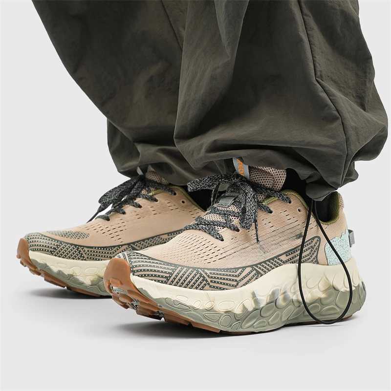 New Fashion Neutral Marathon Running Shoes Outdoor Road Lightweight Slow Running Shoes Mens and Wens Casual Walking Shoes Z250411