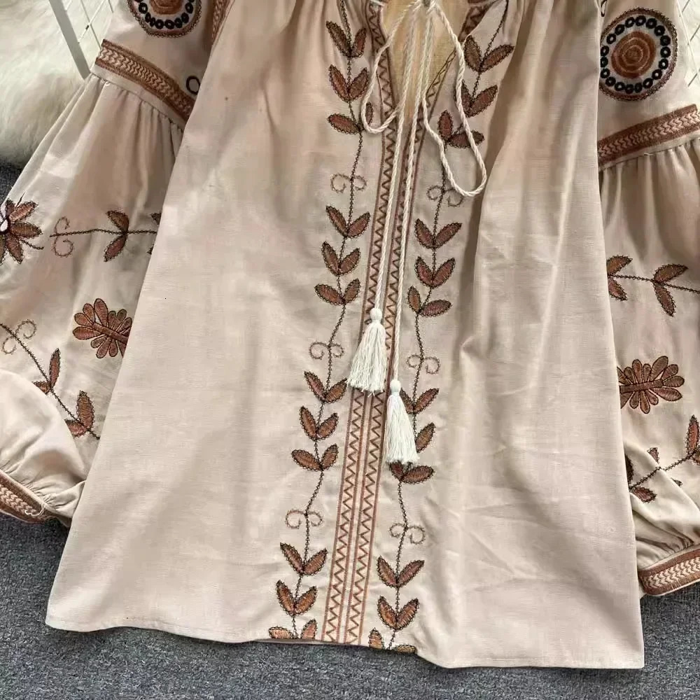 Neploe Women O Neck Puff Sleeve Print Heavy Shirt Panelled Lace Up All-match Embroidery National Style Blouses Tassels Tops 250228