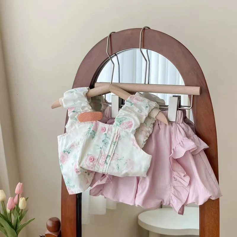 Summer Kid Girl 2PCS Clothing Cotton Floral Print Slip Tops Solid Cool Flower Bud Shorts Baby Girl Outfit Letter Teeshorts Suit 250304