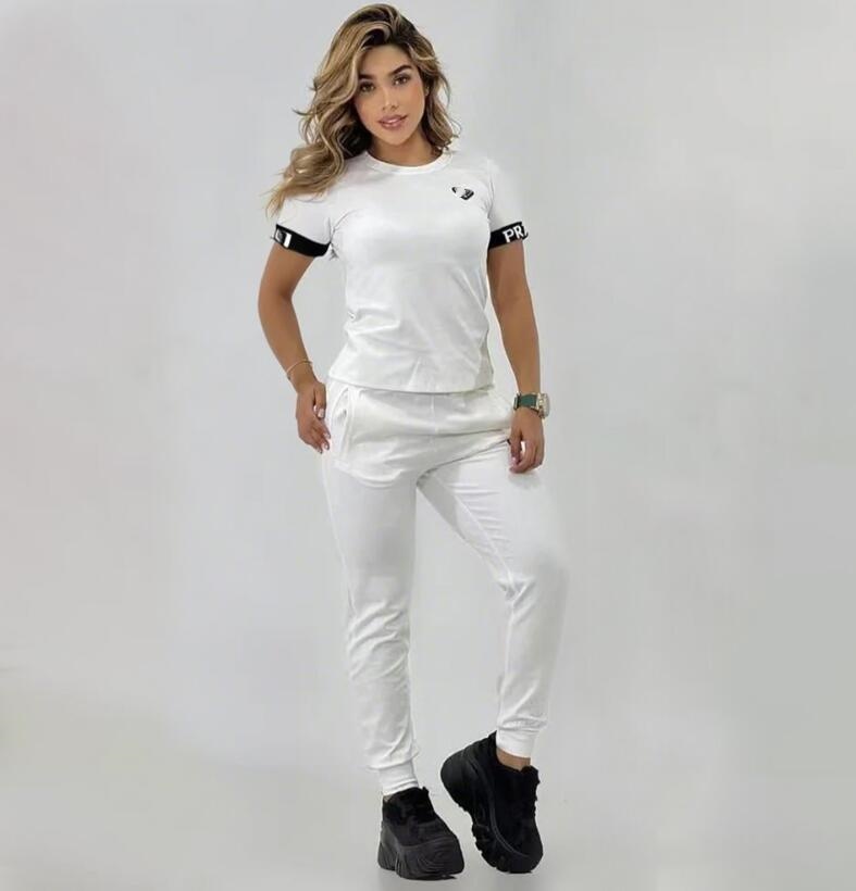 Designer Womens Tracksuits 2025 Summer New Fashionable Style Trend Splicing and Collage Womens Two Piece Set Free Ship