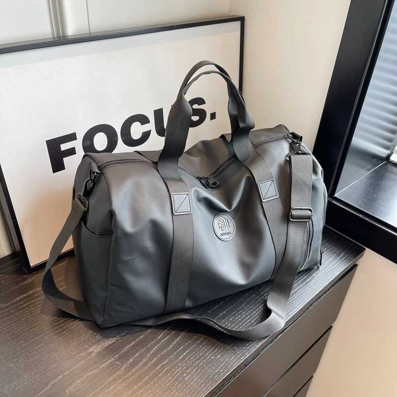 Mens Travel Bag Hand-held Oxford Cloth Waterproof Fitness Large Capacity Outdoor Travel Luggage Sports Bag Y250304