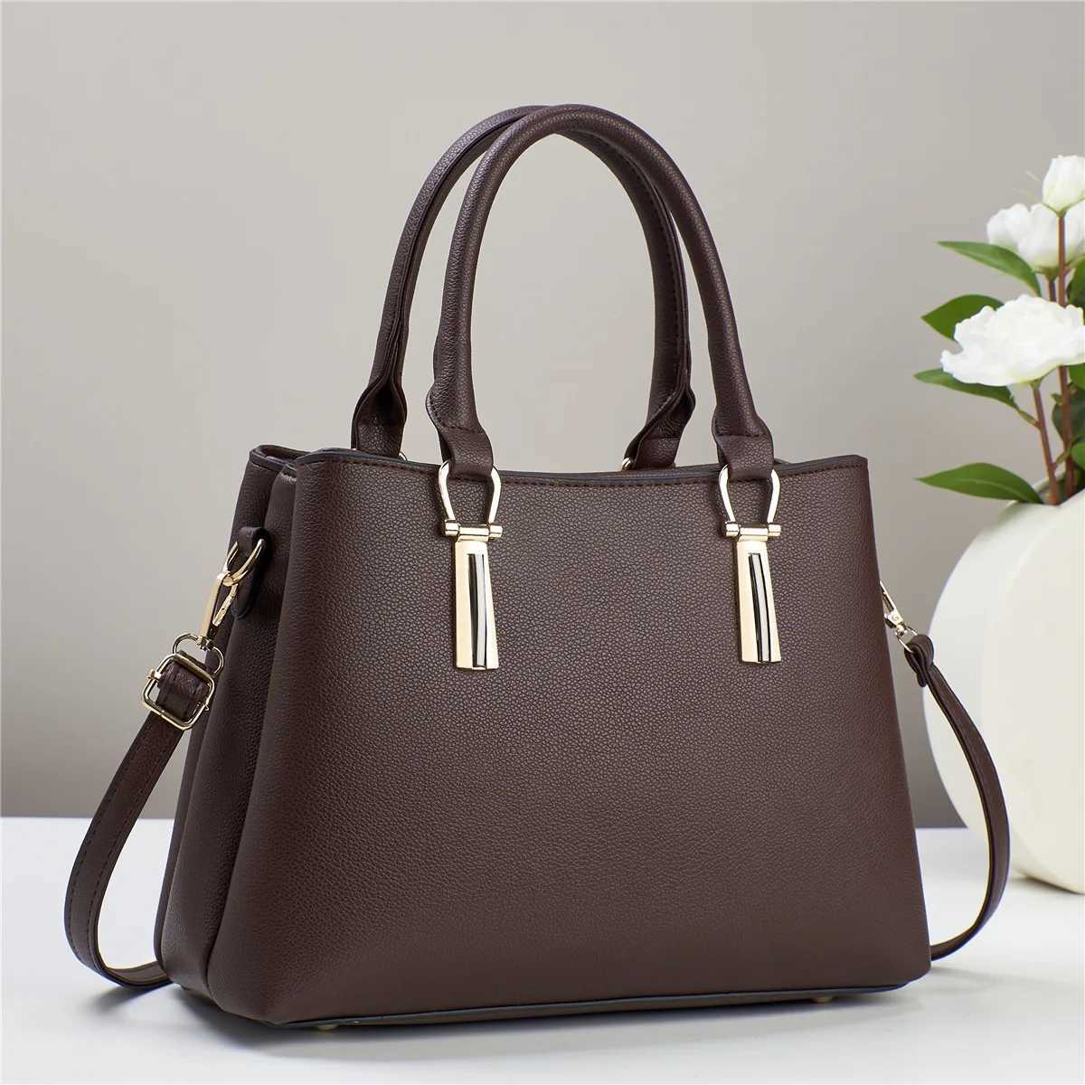 2024 New Womens Super Large Capacity Single Shoulder Cross Body Bag Z250303