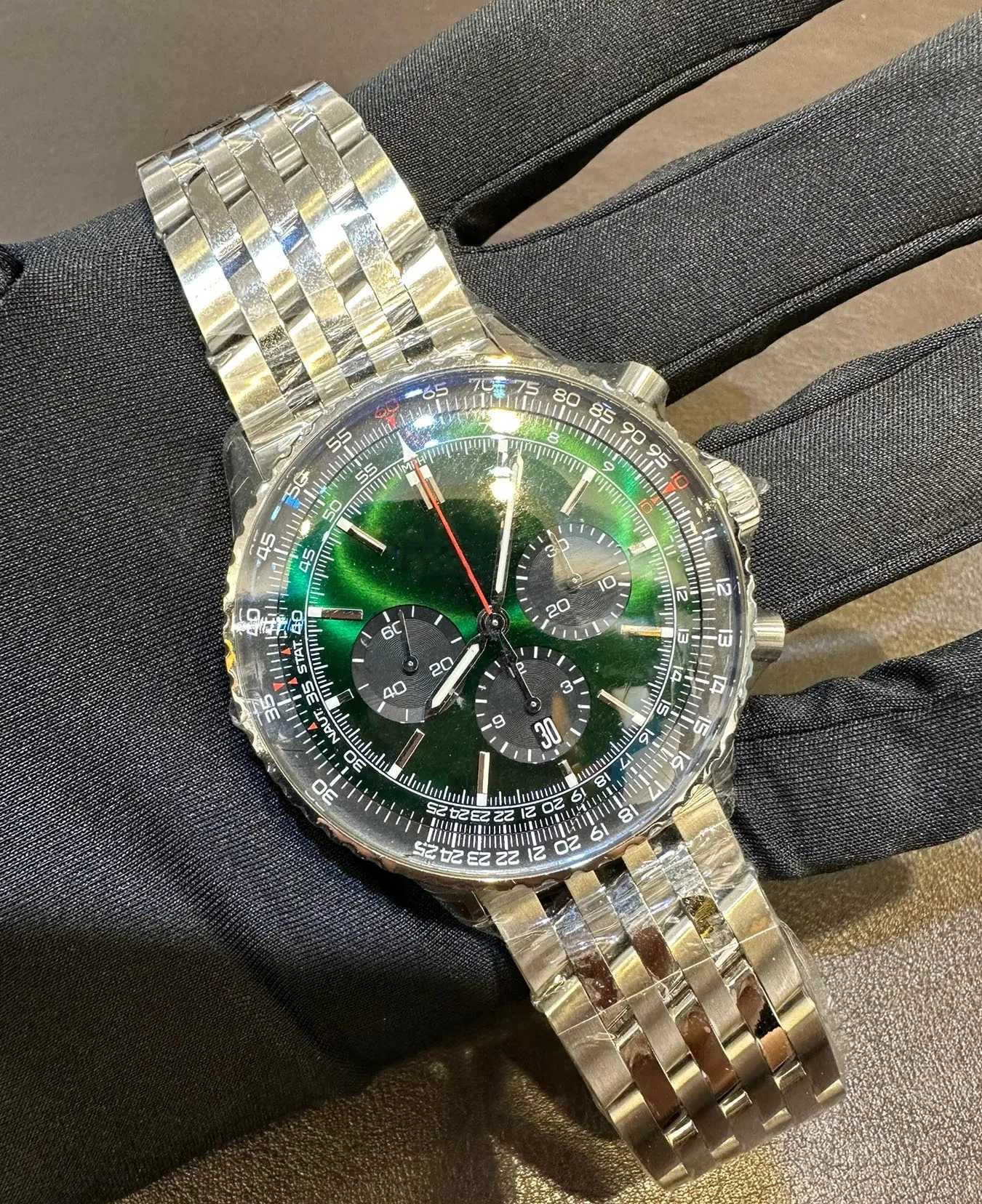 Multifunctional Chronogrh Mens es Quartz Movement Wrist Calendar Fashion Business Casual Man Light LuxuryXJ250304