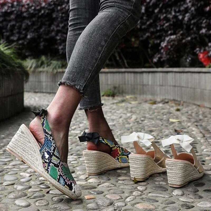 Wedges for 2025 Women Closed Toe Bandage Espadrille Stylish Shoes Platform Sandals atos De Mujer