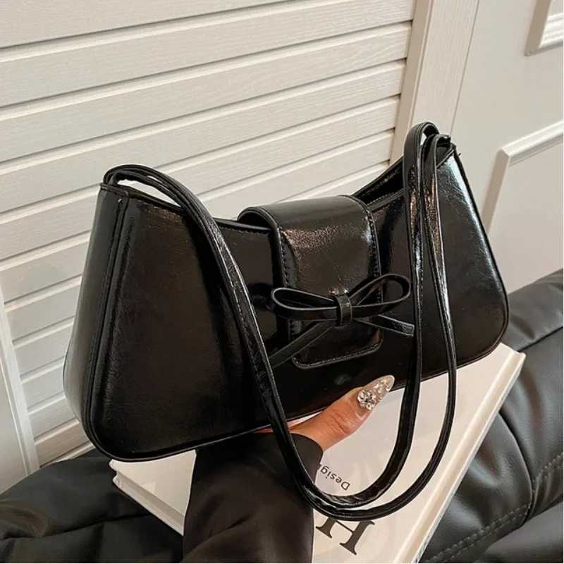 Red PU Leather Women Underarm Bag 2024 Spring Trendy Soft Handle Lady Commuter Handbags High-Grade Small Shoulder Bag Z250303