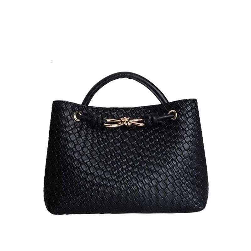 Women's Bags Niche Design New Metal Rope Buckle Woven Tote Single Shoulder Handheld Large Capacity Women's Bag