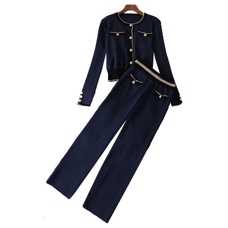 Knitting Suit Female 2023 Fall Winter Fashion Temperament Round Neck Long Sleeve Sweater Wide-Leg Pants Two-Piece Sets Women