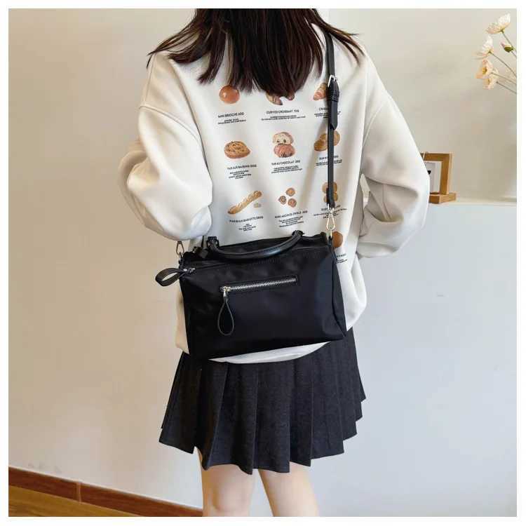 Brand Designer Oxford and PU Patchwork Womens Shoulder Bag Casual Crossbody Bag Large Capacity Bucket Handbag Y250303