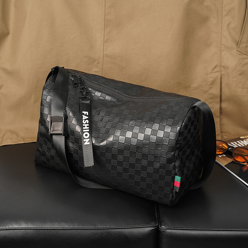 Designer Designer 2025 New Large Capacity Fashionable Fitness Korean Version Men's Crossbody Casual Shoulder Bag Trend