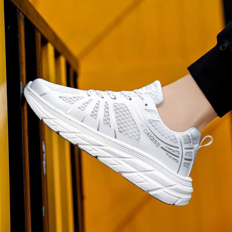 Hot Summer Mesh Breathable Couples Running Shoes Fashion Yellow Mens Athletic Sneakers Anti-shock Non-slip Womens Sports Shoes Z250225
