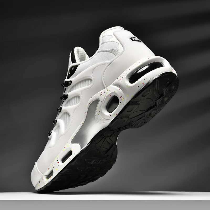 Hot Selling Men Running Shoes with Cushioning Anti Slip Big Size 37-46 Outdoor Tennis Shoes Classic Training Fitness SneakersC250304