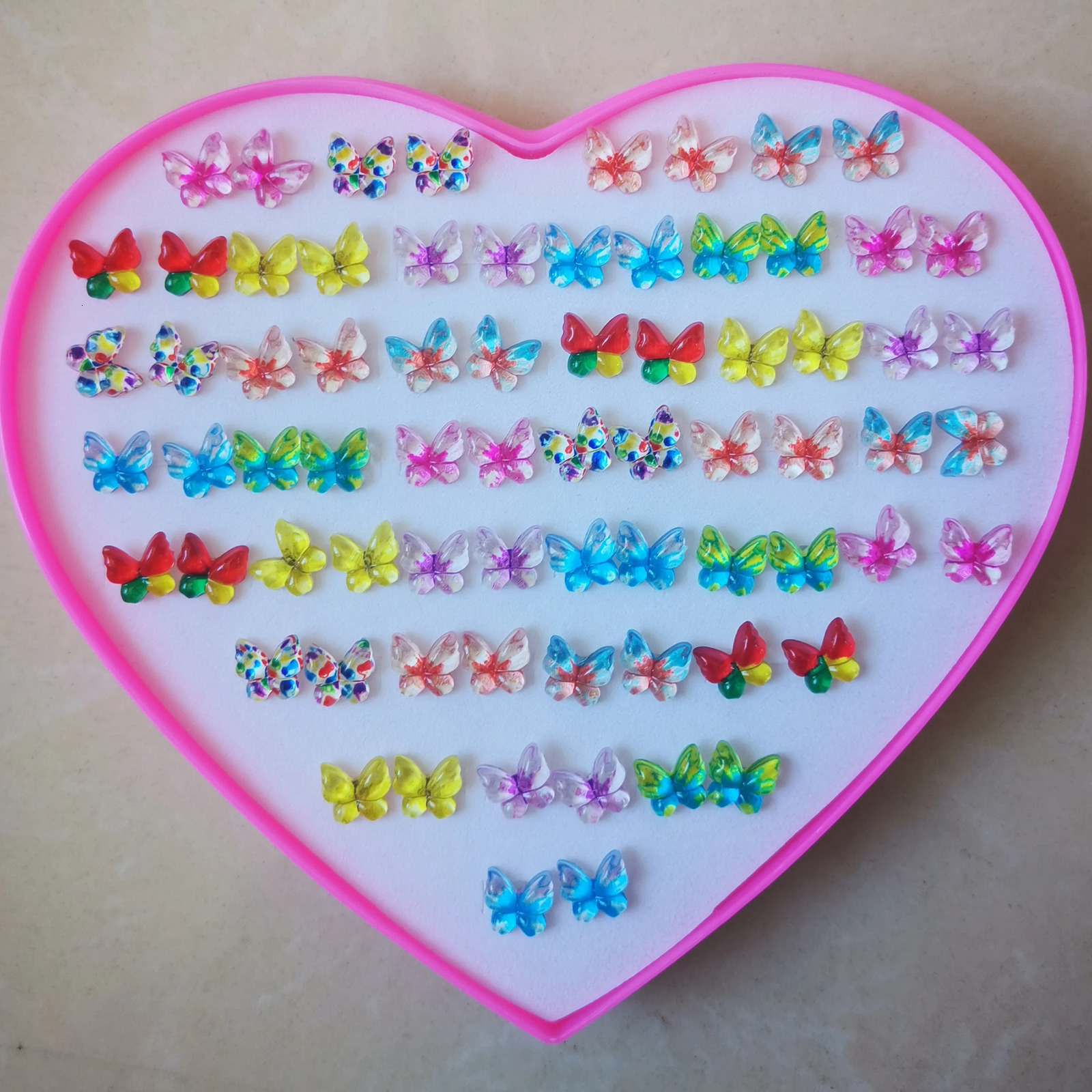 36 Pairs Antiallergic Color Resin Butterfly Stud Earrings for Girls Fruit Animals Ear Studs Set Mix Women Jewelry Kids Earrings 250304